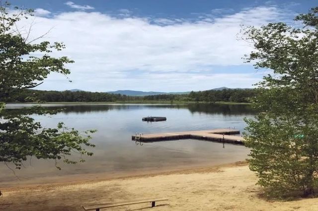 71 Mason Drive, Tamworth, NH 03886