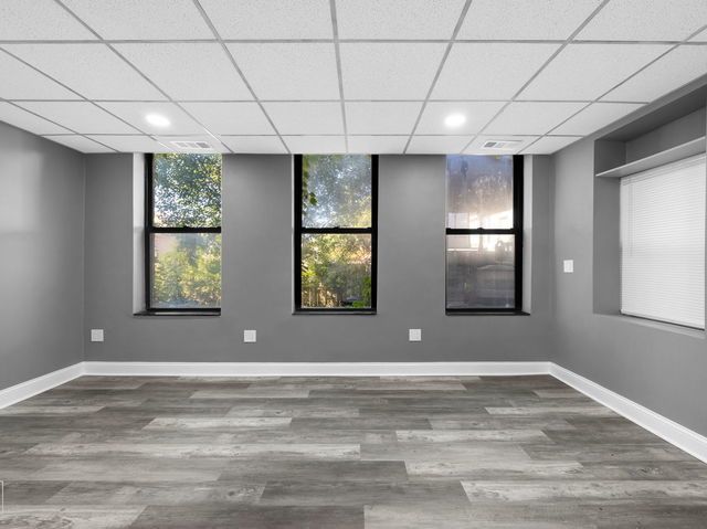 2014 N Whipple Street, Chicago, IL 60647