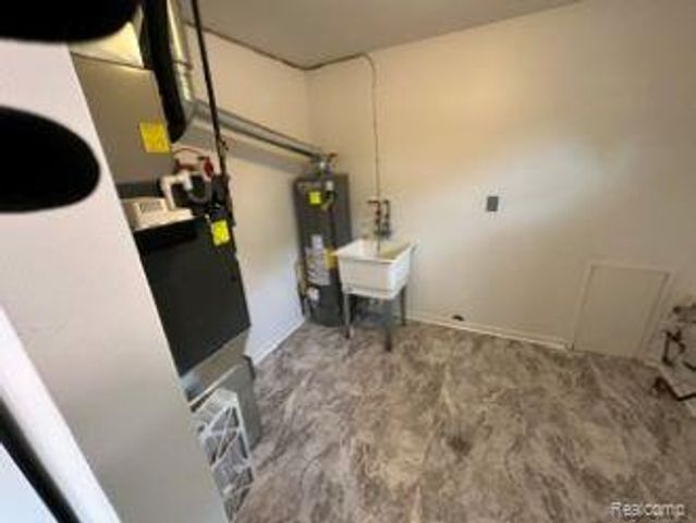 14758 Gulley Street, Taylor, MI 48180