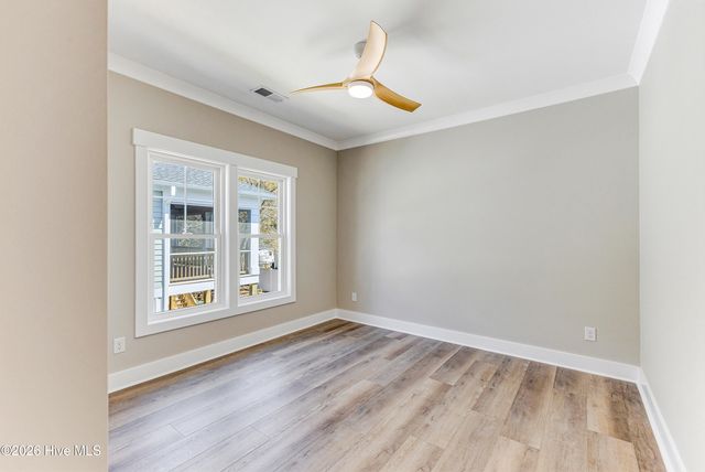 230 NE 38th Street, Oak Island, NC 28465