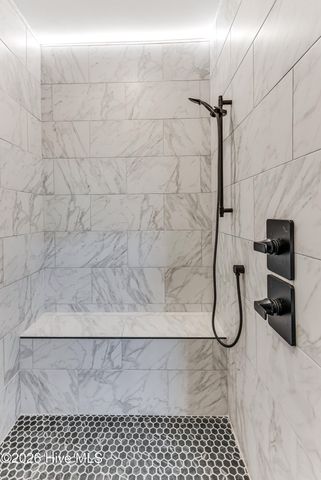 230 NE 38th Street, Oak Island, NC 28465