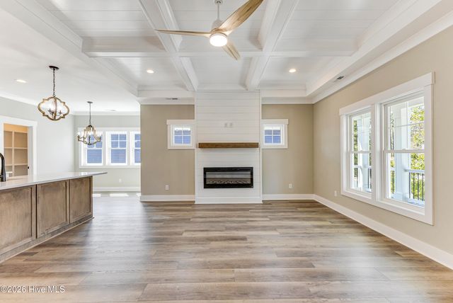 230 NE 38th Street, Oak Island, NC 28465