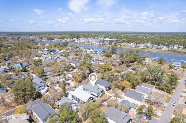 230 NE 38th Street, Oak Island, NC 28465