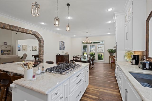 218 Riverlake Road, Fair Play, SC 29643
