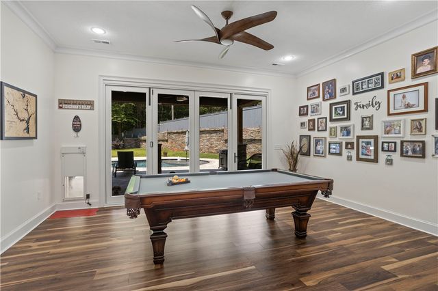 218 Riverlake Road, Fair Play, SC 29643