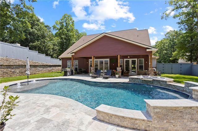 218 Riverlake Road, Fair Play, SC 29643