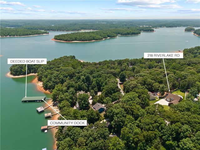 218 Riverlake Road, Fair Play, SC 29643