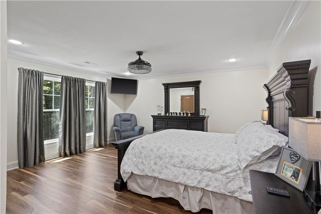 218 Riverlake Road, Fair Play, SC 29643