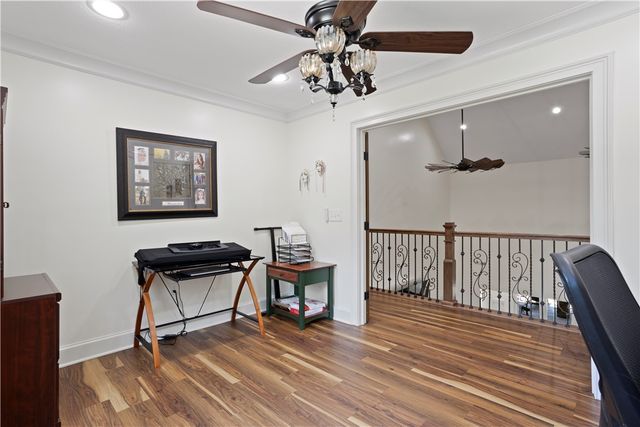 218 Riverlake Road, Fair Play, SC 29643
