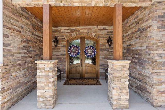 218 Riverlake Road, Fair Play, SC 29643