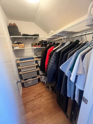 23 Ashland St 23, Watertown, MA 02472