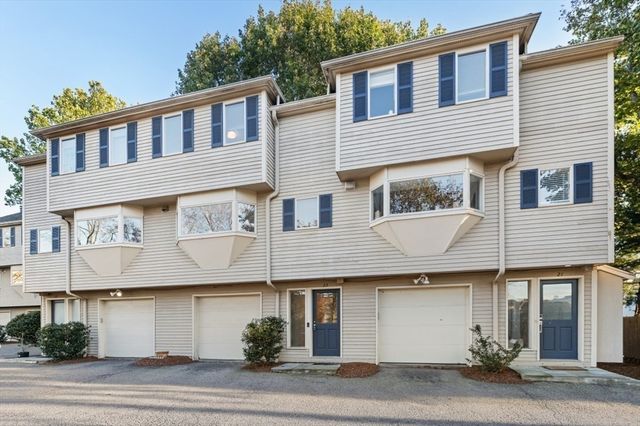23 Ashland St 23, Watertown, MA 02472