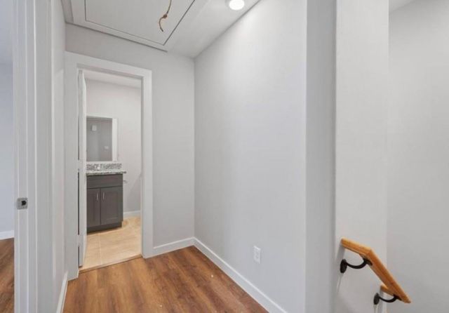 8217 Crestview Drive A, Houston, TX 77028