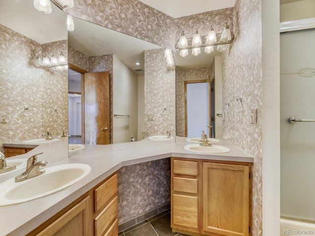 16213 Quarry Hill Dr, Parker, CO 80134