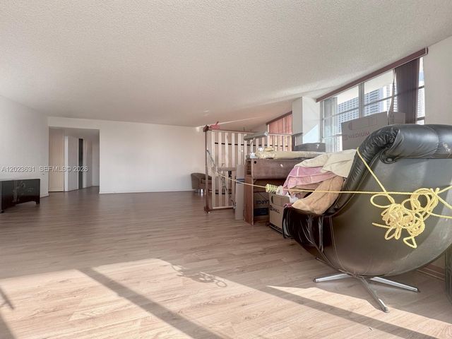 3800 S Ocean Drive 306, Hollywood, FL 33019