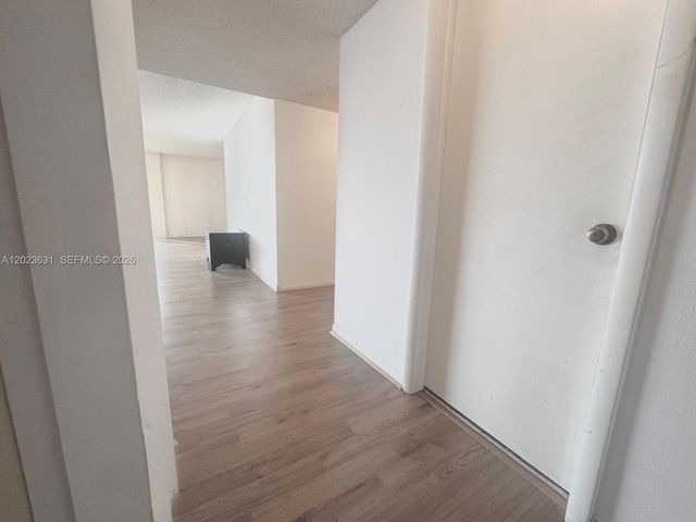 3800 S Ocean Drive 306, Hollywood, FL 33019