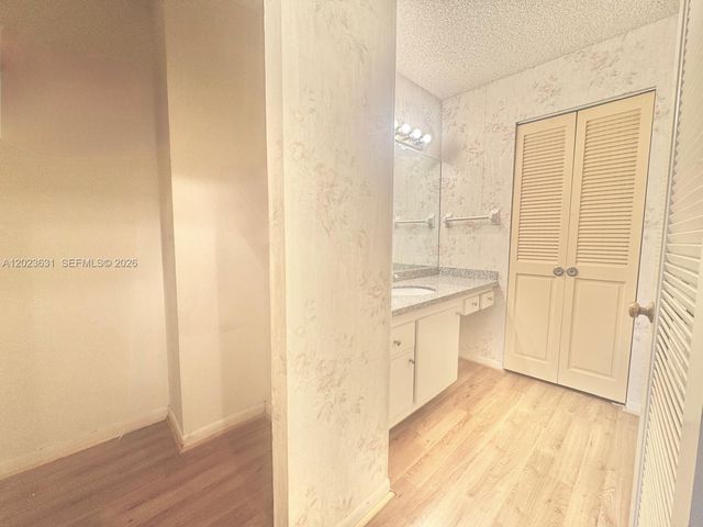 3800 S Ocean Drive 306, Hollywood, FL 33019