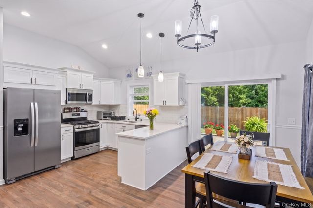 20 Cedar Road E, Mastic Beach, NY 11951