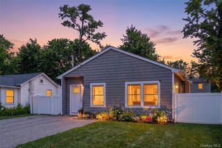 20 Cedar Road E, Mastic Beach, NY 11951