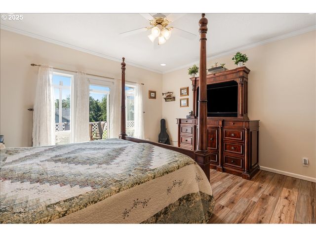 1615 Nw SISTERS Ct, Salem, OR 97304