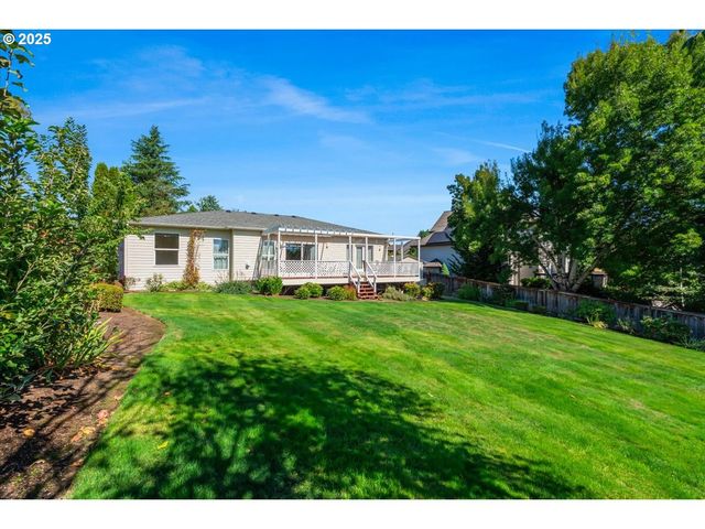 1615 Nw SISTERS Ct, Salem, OR 97304