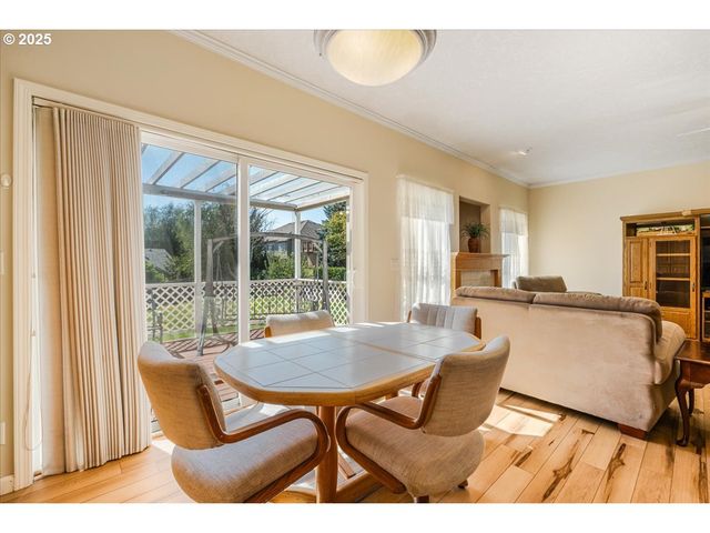 1615 Nw SISTERS Ct, Salem, OR 97304