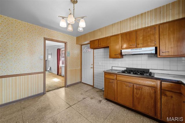 6531 Bancroft Avenue, St Louis, MO 63109