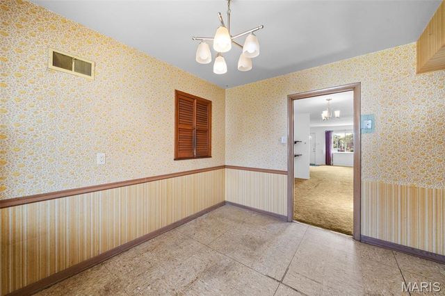 6531 Bancroft Avenue, St Louis, MO 63109