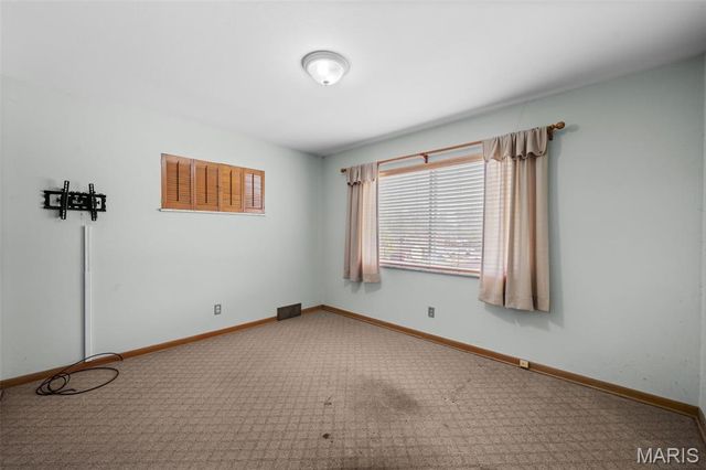 6531 Bancroft Avenue, St Louis, MO 63109