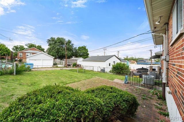 6531 Bancroft Avenue, St Louis, MO 63109