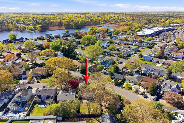 1402 Chicopee Avenue, Point Pleasant, NJ 08742