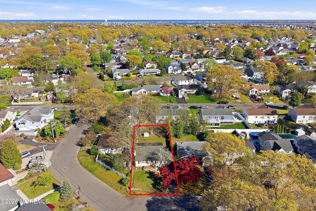 1402 Chicopee Avenue, Point Pleasant, NJ 08742