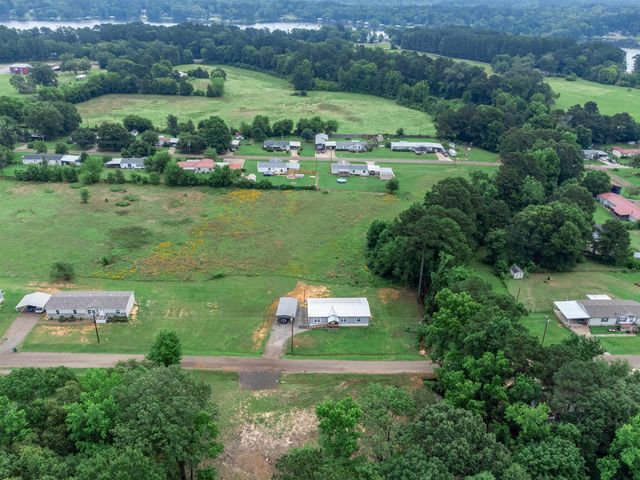 175 CR 2118, Longview, TX 75603