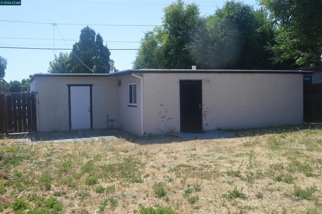 47 Harbor Dr, Bay Point, CA 94565