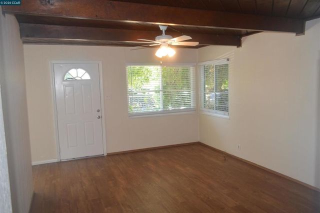 47 Harbor Dr, Bay Point, CA 94565