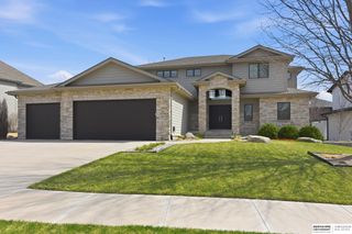 1901 S 220th Avenue, Elkhorn, NE 68022