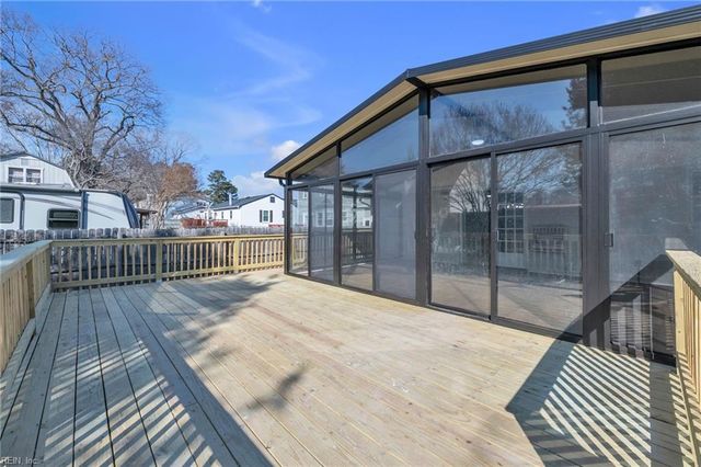 225 Telford DR, Newport News, VA 23602