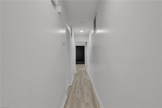 225 Telford DR, Newport News, VA 23602