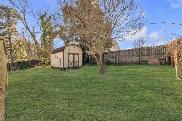 225 Telford DR, Newport News, VA 23602