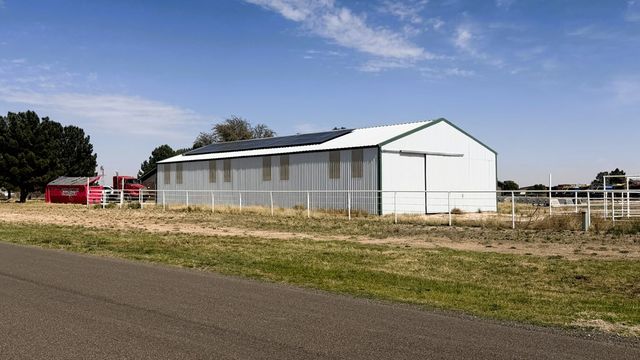 14688 N Dogwood Ave, Gardendale, TX 79758