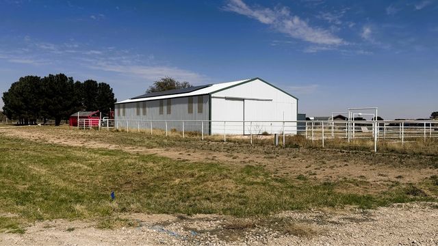 14688 N Dogwood Ave, Gardendale, TX 79758