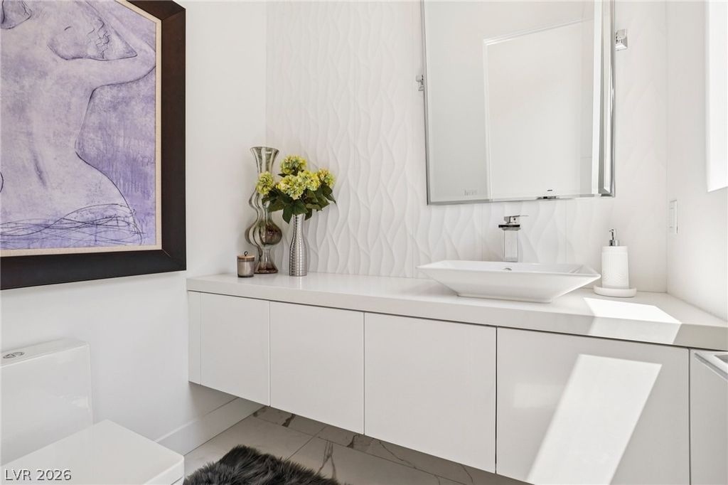 Image 21 of property listing at 426 Tranquil Peak Court, Henderson, NV 89012