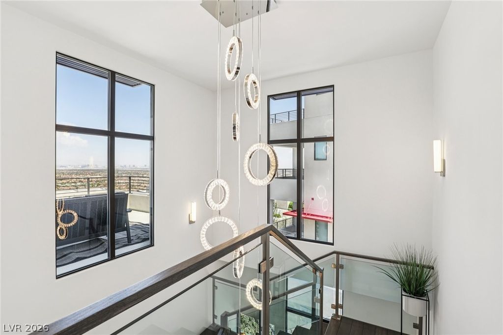 Image 34 of property listing at 426 Tranquil Peak Court, Henderson, NV 89012