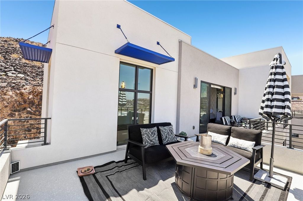 Image 44 of property listing at 426 Tranquil Peak Court, Henderson, NV 89012