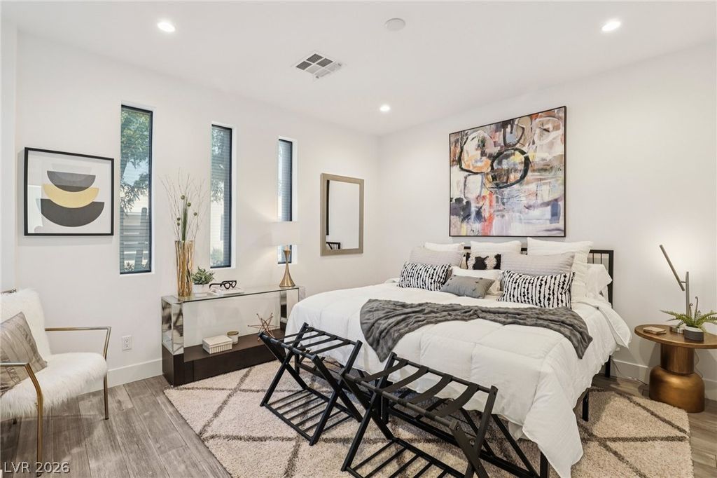 Image 64 of property listing at 426 Tranquil Peak Court, Henderson, NV 89012