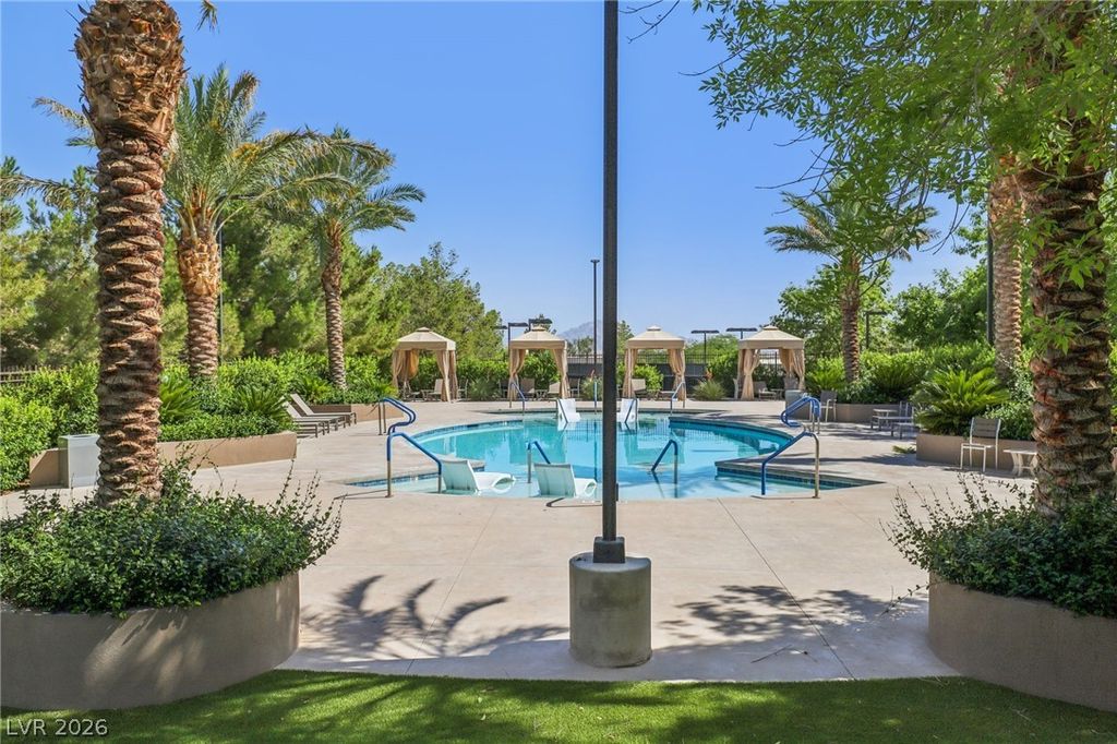 Image 74 of property listing at 426 Tranquil Peak Court, Henderson, NV 89012