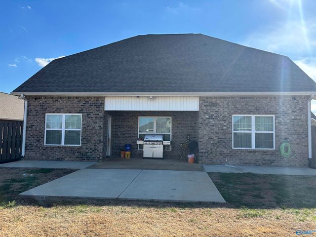 109 Slade Thomas Drive, Meridianville, AL 35759