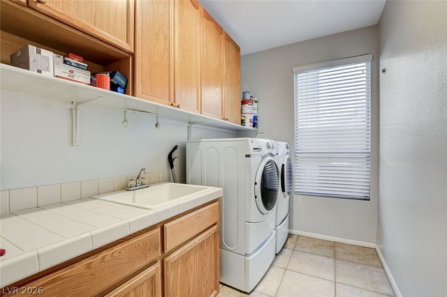 2127 Tyler Drive, Henderson, NV 89074