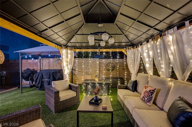 2127 Tyler Drive, Henderson, NV 89074