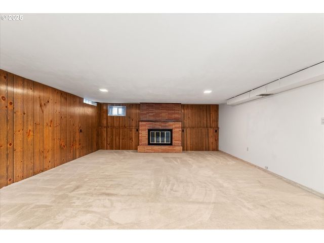 1110 E 28th Ave, Spokane, WA 99203